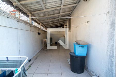 Apartamento à venda com 110m², 2 quartos e 1 vagaÁrea de Serviço