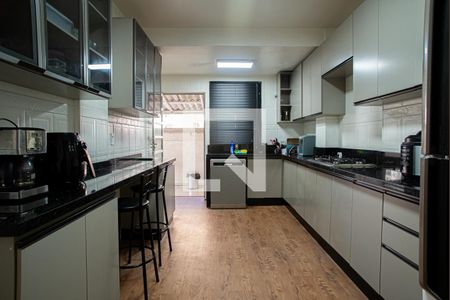 Apartamento à venda com 110m², 2 quartos e 1 vagaCozinha