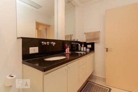Apartamento à venda com 75m², 2 quartos e sem vaga Apartamento à venda com 75m², 2 quartos e sem vagaSuíte
