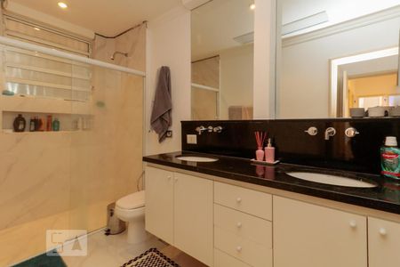 Apartamento à venda com 75m², 2 quartos e sem vaga Apartamento à venda com 75m², 2 quartos e sem vagaSuíte