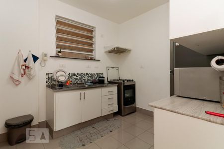 Apartamento à venda com 75m², 2 quartos e sem vaga Apartamento à venda com 75m², 2 quartos e sem vagaCorredor