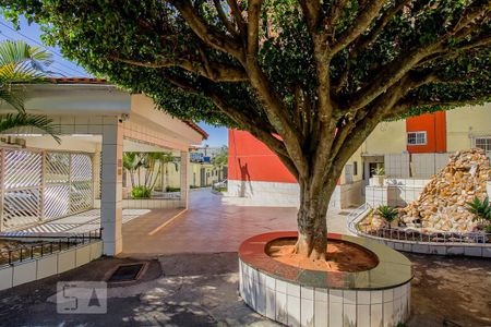 Apartamento à venda com 51m², 2 quartos e 1 vaga Apartamento à venda com 51m², 2 quartos e 1 vagaHall de entrada