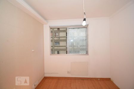 Apartamento à venda com 78m², 3 quartos e 1 vagaQuarto 2