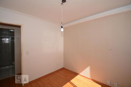 Apartamento à venda com 78m², 3 quartos e 1 vagaQuarto 2