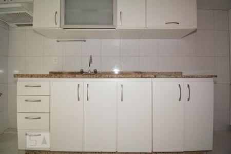 Apartamento à venda com 78m², 3 quartos e 1 vagaCozinha e Área de Serviço - Armários