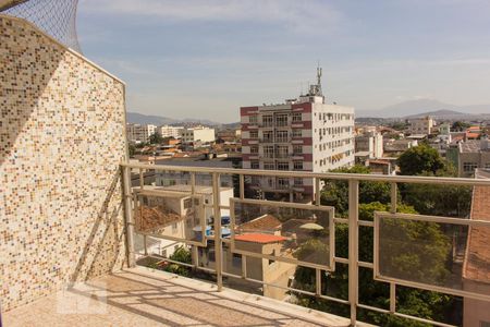 Sala de apartamento para alugar com 2 quartos, 80m² em Irajá, Rio de Janeiro