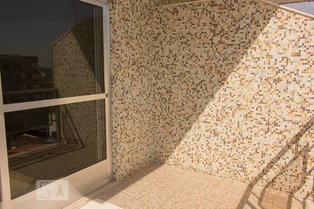 Sala de apartamento para alugar com 2 quartos, 80m² em Irajá, Rio de Janeiro