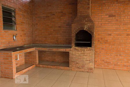 Apartamento à venda com 80m², 2 quartos e 1 vagaÁrea comum