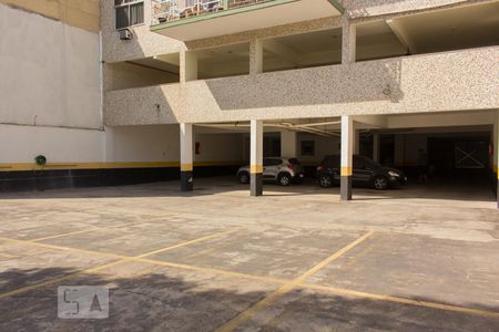 Apartamento à venda com 80m², 2 quartos e 1 vagaÁrea comum
