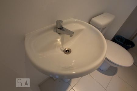 Apartamento à venda com 211m², 3 quartos e 3 vagasBanheiro de serviço