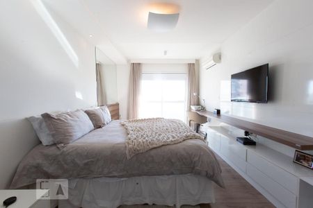 Apartamento à venda com 211m², 3 quartos e 3 vagasSuíte 1