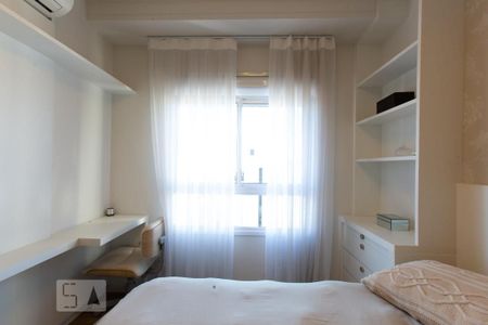 Apartamento à venda com 211m², 3 quartos e 3 vagasSuíte 2