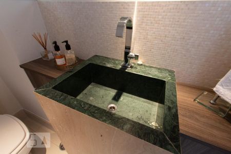 Apartamento à venda com 211m², 3 quartos e 3 vagasLavabo