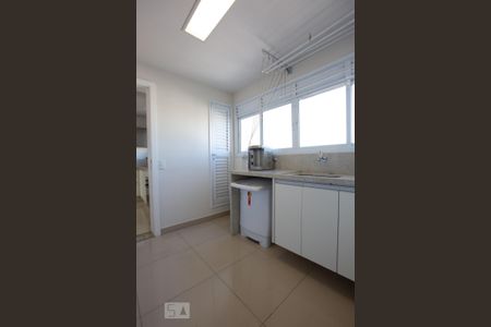 Apartamento à venda com 211m², 3 quartos e 3 vagasÁrea de serviço