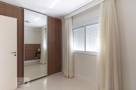 Apartamento para alugar com 65m², 2 quartos e 1 vagaSuíte