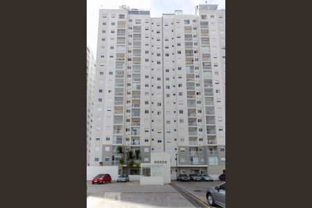 Apartamento para alugar com 65m², 2 quartos e 1 vagaFachada do bloco