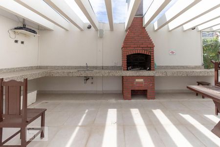 Apartamento para alugar com 65m², 2 quartos e 1 vagaÁrea comum - Churrasqueira