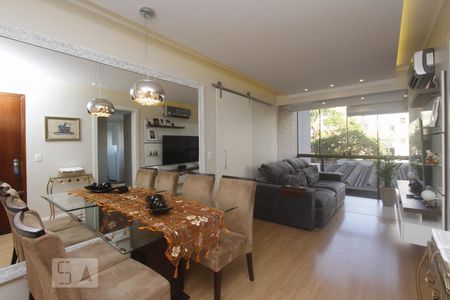 SALA de apartamento à venda com 2 quartos, 75m² em Jardim Lindóia, Porto Alegre