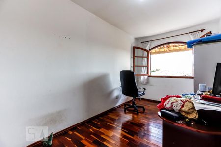 Casa à venda com 240m², 3 quartos e 4 vagasQuarto 2