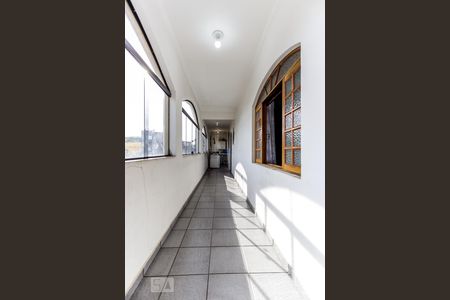 Casa à venda com 240m², 3 quartos e 4 vagasVaranda