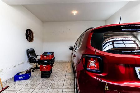 Casa à venda com 240m², 3 quartos e 4 vagasGaragem
