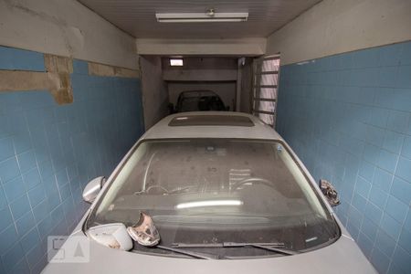 Casa à venda com 277m², 3 quartos e 5 vagas Casa à venda com 277m², 3 quartos e 5 vagasGaragem 2