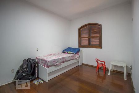 Casa à venda com 277m², 3 quartos e 5 vagas Casa à venda com 277m², 3 quartos e 5 vagasQuarto 1