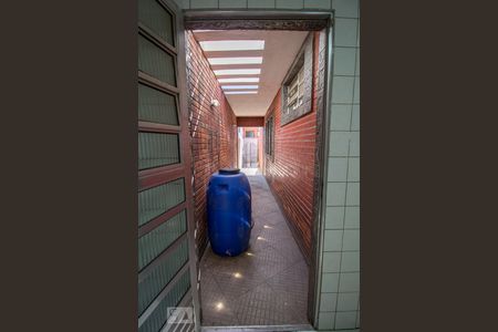 Casa à venda com 277m², 3 quartos e 5 vagas Casa à venda com 277m², 3 quartos e 5 vagasCorredor