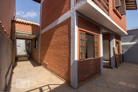 Casa à venda com 277m², 3 quartos e 5 vagas Casa à venda com 277m², 3 quartos e 5 vagasFachada do bloco