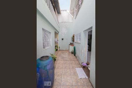 Casa à venda com 147m², 3 quartos e 2 vagas Casa à venda com 147m², 3 quartos e 2 vagasQuintal