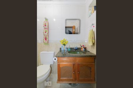 Casa à venda com 147m², 3 quartos e 2 vagas Casa à venda com 147m², 3 quartos e 2 vagasBanheiro da Suíte