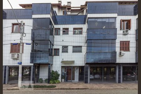 Apartamento à venda com 200m², 2 quartos e 2 vagas Apartamento à venda com 200m², 2 quartos e 2 vagasFachada