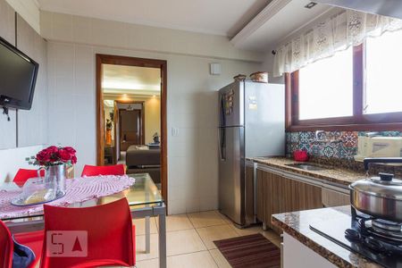 Apartamento à venda com 200m², 2 quartos e 2 vagas Apartamento à venda com 200m², 2 quartos e 2 vagasCozinha