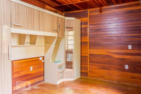 Quarto 1 de casa para alugar com 2 quartos, 60m² em Niterói, Canoas