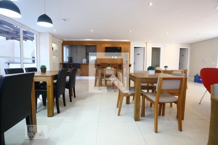 Apartamento para alugar com 58m², 2 quartos e 1 vaga Apartamento para alugar com 58m², 2 quartos e 1 vagaÁrea comum - Salão de festas