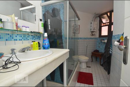 Apartamento à venda com 135m², 4 quartos e 1 vagaBanheiro 2