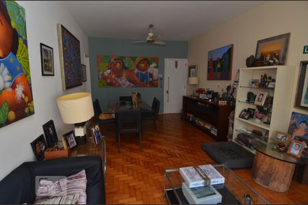 Sala de apartamento à venda com 4 quartos, 135m² em Copacabana, Rio de Janeiro