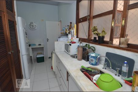 Apartamento à venda com 135m², 4 quartos e 1 vagaCozinha