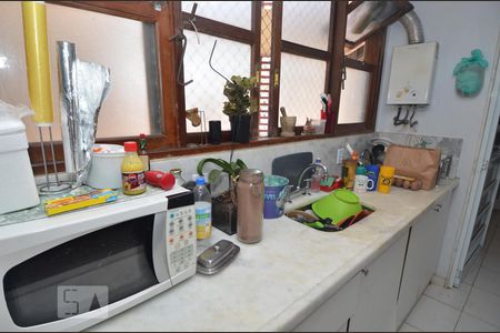 Apartamento à venda com 135m², 4 quartos e 1 vagaCozinha