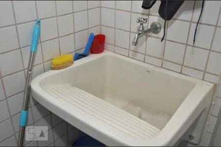 Apartamento à venda com 135m², 4 quartos e 1 vagaÁrea de Serviço