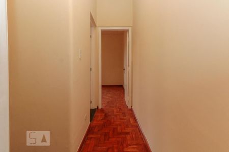 Corredor de casa para alugar com 2 quartos, 110m² em Pinheiros, São Paulo