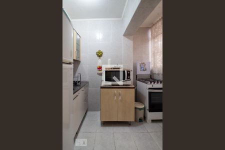 Cozinha de apartamento à venda com 1 quarto, 42m² em Sarandi, Porto Alegre