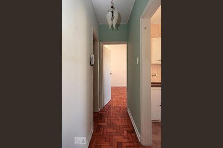 Apartamento para alugar com 70m², 2 quartos e sem vagaCorredor