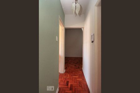 Apartamento para alugar com 70m², 2 quartos e sem vagaCorredor