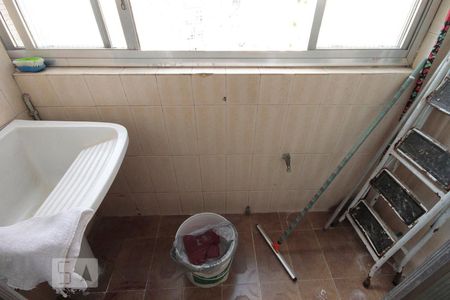 Apartamento para alugar com 70m², 2 quartos e sem vagaÁrea de Serviço