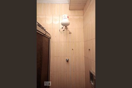 Apartamento para alugar com 70m², 2 quartos e sem vagaBanheiro