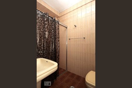 Apartamento para alugar com 70m², 2 quartos e sem vagaBanheiro