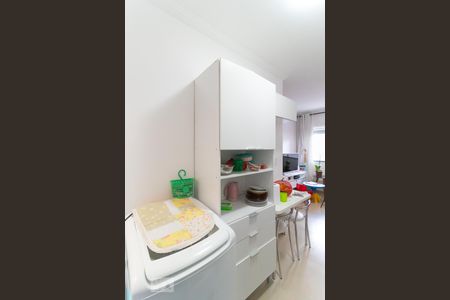 Casa de condomínio à venda com 38m², 2 quartos e sem vagaCozinha e Área de Serviço