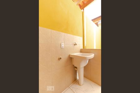 Casa para alugar com 120m², 2 quartos e 2 vagas Casa para alugar com 120m², 2 quartos e 2 vagasÁrea de Serviço
