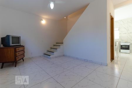 Sala de casa para alugar com 2 quartos, 120m² em Cidade Universitária, Campinas